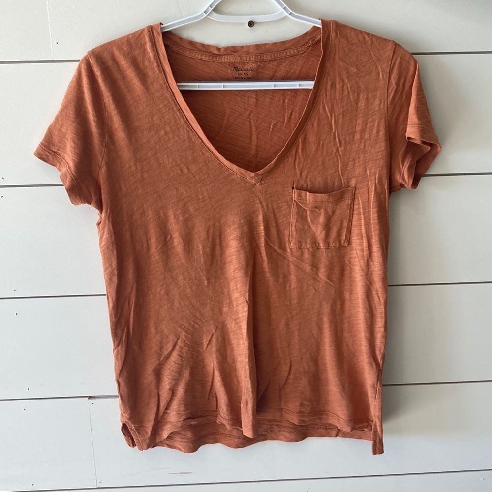 MADEWELL. Rust color t-shirt